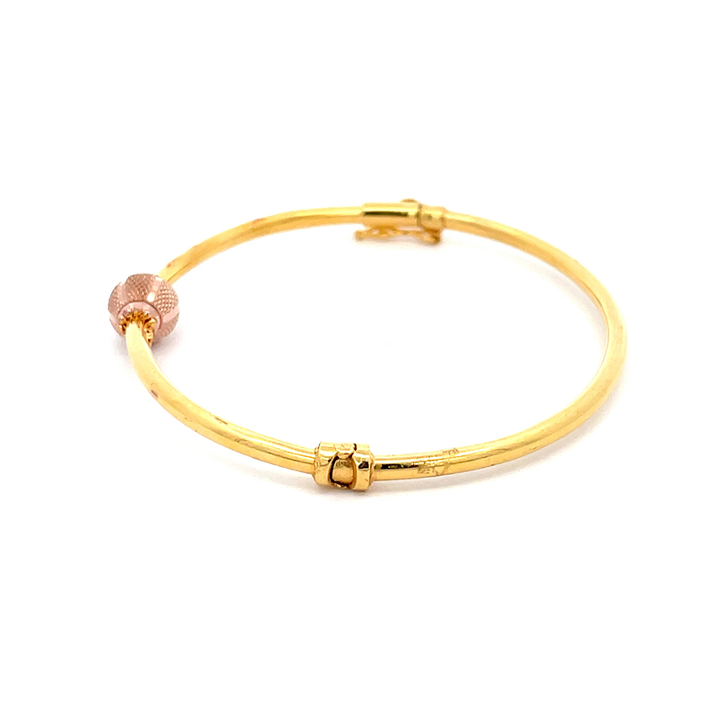 Rose-cut Bead  Bangle Bracelet in 22K Gold